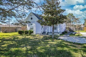3525 Bridgette Ln in Baytown, TX - Building Photo - Building Photo