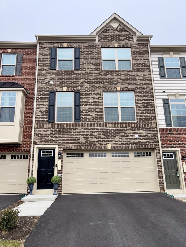 9042 Belinda Blvd in Upper Marlboro, MD - Building Photo - Building Photo