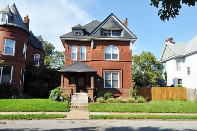 property at 3103 Shenandoah Ave
