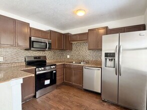 3280 El Canto Dr in Colorado Springs, CO - Building Photo - Building Photo