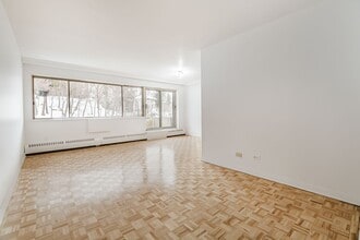 165 Chem. de la Côte-Sainte-Catherine in Outremont, QC - Building Photo - Building Photo