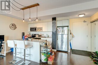 55-755 E Liberty St in Toronto, ON - Building Photo - Building Photo