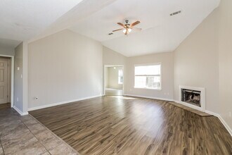3910 Pecanville Cove in Memphis, TN - Building Photo - Building Photo