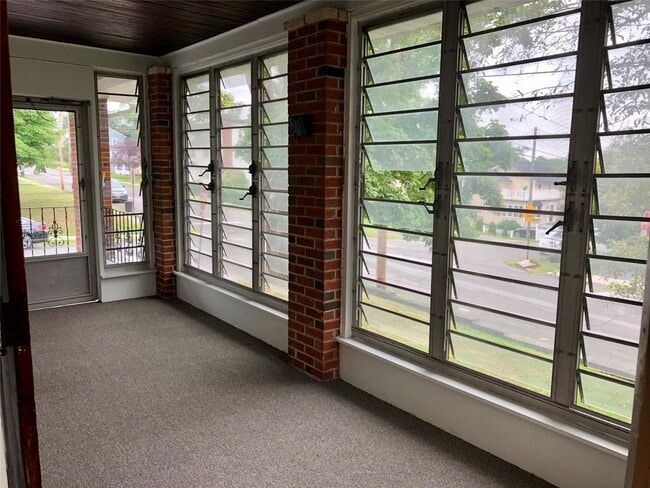 78 Houston Ave in Middletown, NY - Building Photo - Building Photo