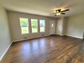 3952 Marie Dr in Brunswick, OH - Building Photo - Building Photo