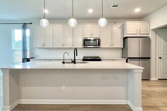 2017 Cartway Ct in Leander, TX - Building Photo - Building Photo