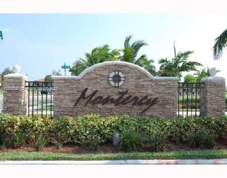 3390 NE 9th St in Homestead, FL - Building Photo