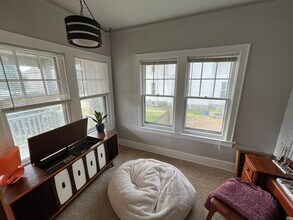 207 Marquette St, Unit 2 in Bay City, MI - Building Photo - Building Photo