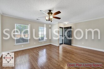 1178 Deerberry Rd in Hanahan, SC - Building Photo - Building Photo