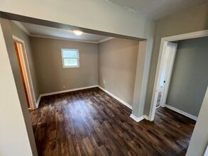 519 Lakeview Ave in Mccomb, MS - Building Photo - Building Photo