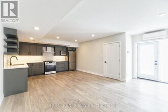 146 Orr Farm Wy in Ottawa, ON - Building Photo - Building Photo