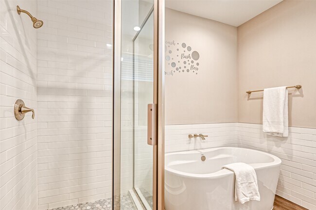 882 Fortune St in Houston, TX - Foto de edificio - Building Photo