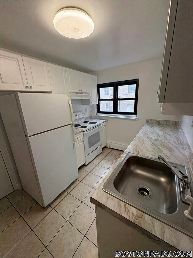 46 Harvard St in Brookline, MA - Building Photo - Building Photo