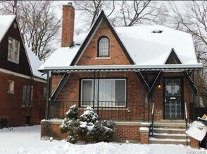 14887 Sorrento Ave in Detroit, MI - Building Photo - Building Photo