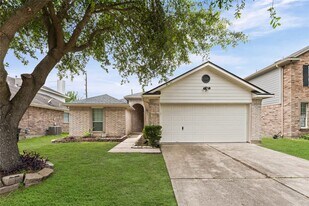3119 Dogwood Springs Dr in Houston, TX - Building Photo