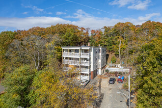 Mount Hood Terrace Condominiums in Lynn, MA - Building Photo - Building Photo