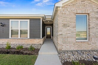 109 Magnolia Blvd in Hutchins, TX - Building Photo - Building Photo