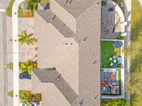 809 SE 16th Ct in Florida City, FL - Building Photo - Building Photo