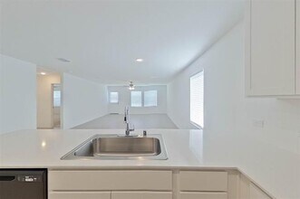 3016 Yellow Pne Ave in Fort Worth, TX - Building Photo - Building Photo