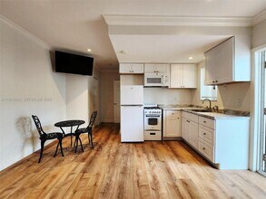 320 New York St in Hollywood, FL - Building Photo - Building Photo