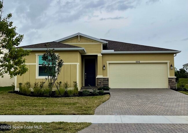 property at 696 Veridian Cir NW