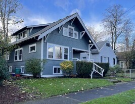 3621 SE 63rd Ave in Portland, OR - Building Photo