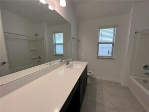 10412 Spanish Jennet Wy in Manor, TX - Building Photo - Building Photo