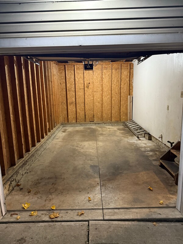 1016 Wheelock Rd in Cleveland, OH - Foto de edificio - Building Photo