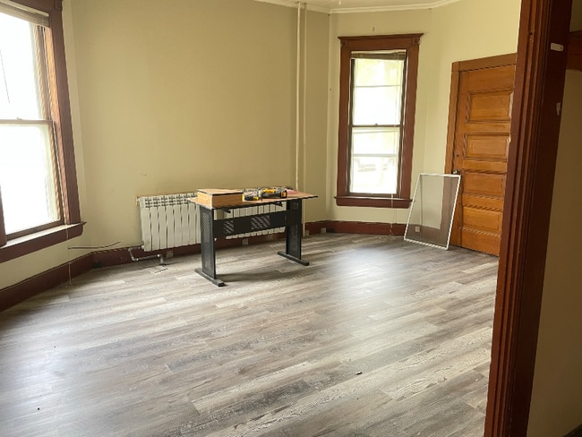 531 S Oak Ave in Owatonna, MN - Building Photo - Building Photo