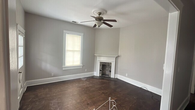 549 E Park Ave in Savannah, GA - Building Photo - Building Photo