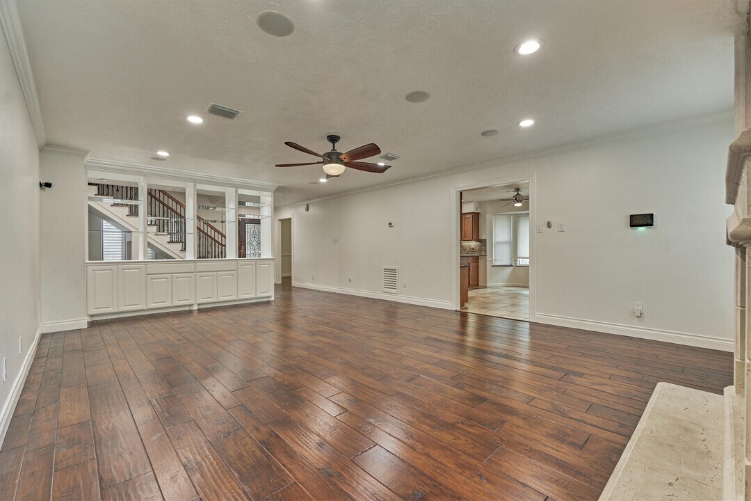 3518 Blue Cypress Dr in Spring, TX - Building Photo