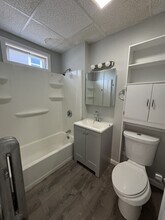 18 Oakwood St in Worcester, MA - Building Photo - Building Photo