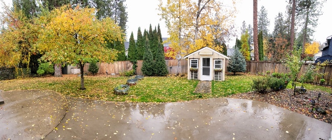 801 S Riverside Harbor Dr in Post Falls, ID - Building Photo - Building Photo