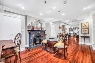 163 E 71st St in New York, NY - Building Photo - Building Photo