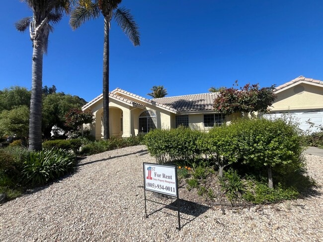 2825 Cathedral Ln in Arroyo Grande, CA - Building Photo - Building Photo