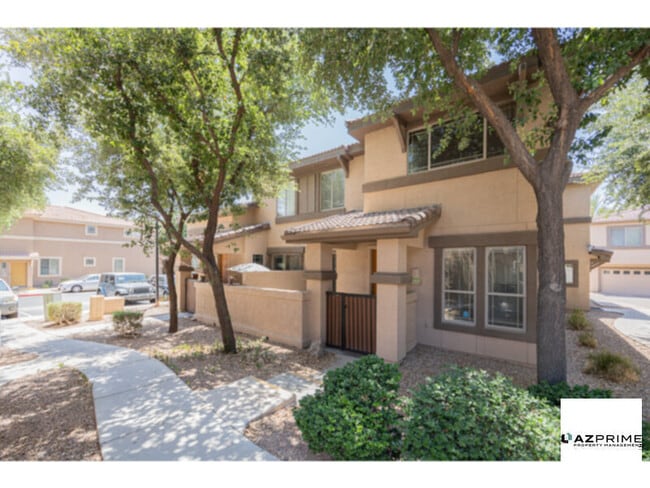 property at 1225 N 36th St