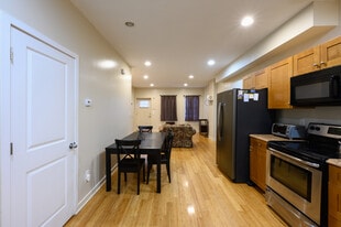Carlisle Court Medical Student Housing in Philadelphia, PA - Building Photo