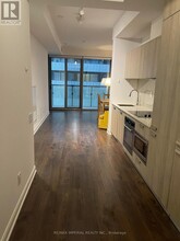 50-850 Charles St E in Toronto, ON - Building Photo - Building Photo