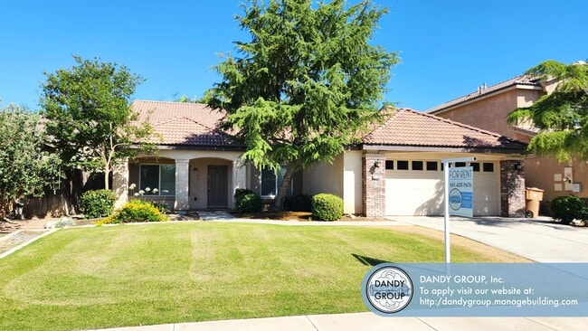property at 5104 Villa Bella Ln