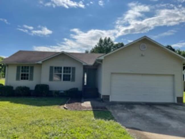 113 Dogwood Trail in Martin, TN - Building Photo - Building Photo