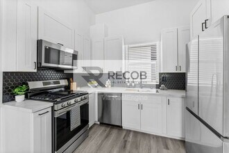 5252 Adams Ave in San Diego, CA - Building Photo - Building Photo