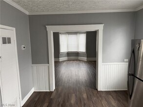 3694 E 57th St in Cleveland, OH - Building Photo - Building Photo