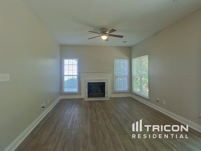 5604 Bluff Ct in Charlotte, NC - Building Photo - Building Photo