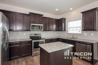 156 King William Dr in Mooresville, NC - Building Photo - Building Photo