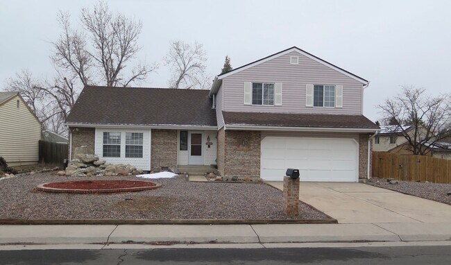 property at 2272 S Dearborn St