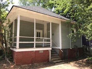 870 N Chase St in Athens, GA - Building Photo - Building Photo