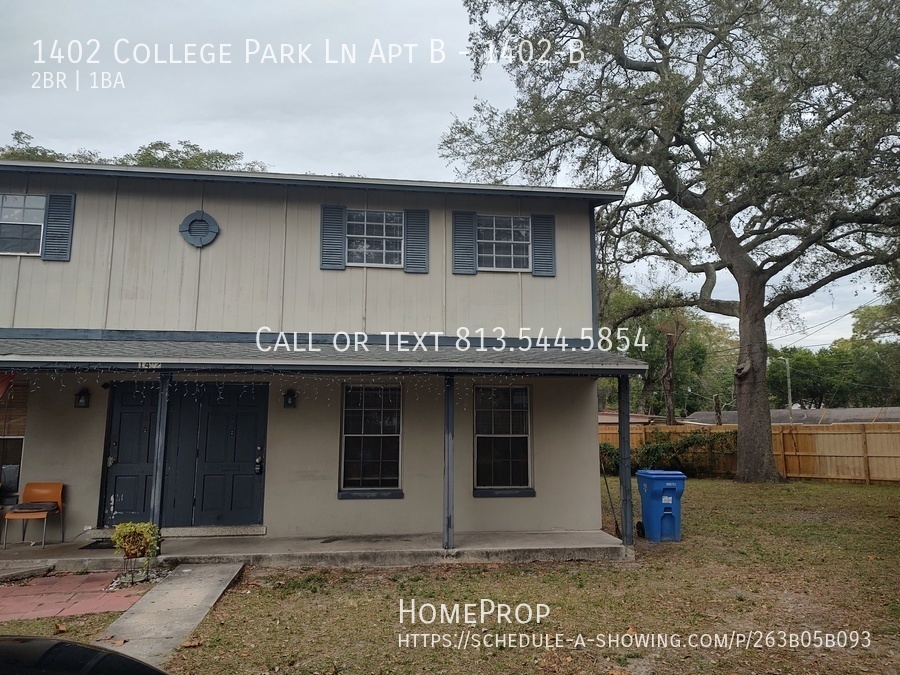 1402 College Park Ln in Tampa, FL - Building Photo