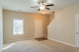 Lionsgate Townhomes in Clayton, NC - Building Photo - Interior Photo