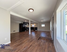 19651 SW Alexander St in Beaverton, OR - Building Photo - Building Photo