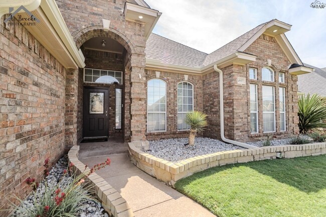 4937 Silver Crest Dr in Wichita Falls, TX - Building Photo - Building Photo